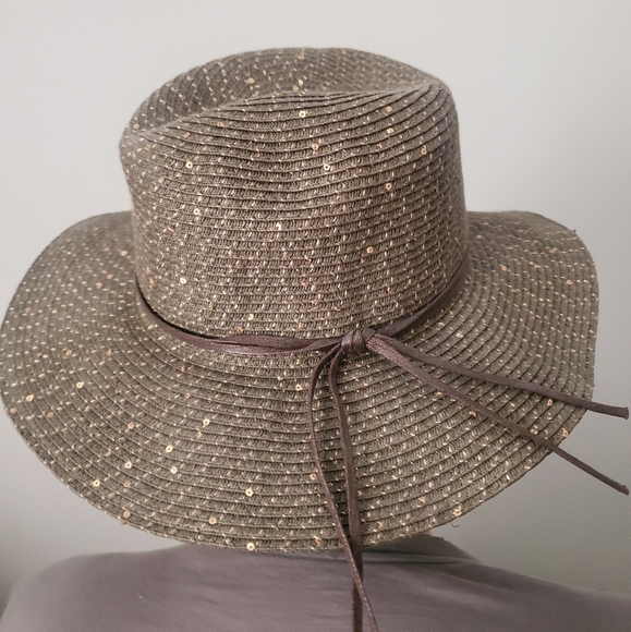 Bundle hats cap beret headwear - Picture 3 of 6